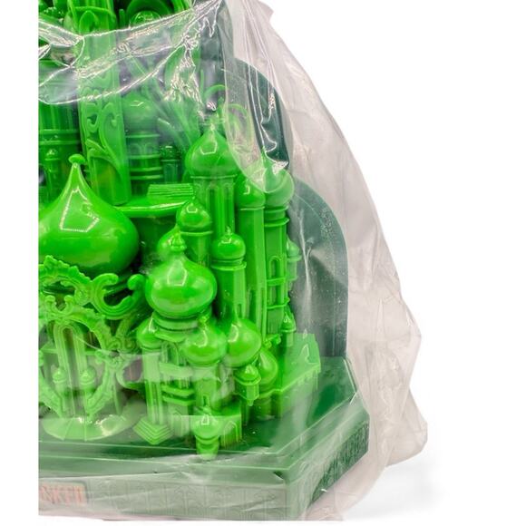 Wicked For Good Emerald City Popcorn Bucket 2025 AMC Cinemark NEW SEALED - Picture 4 of 7